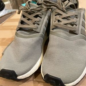 Adidas nmd r1 size 9,5